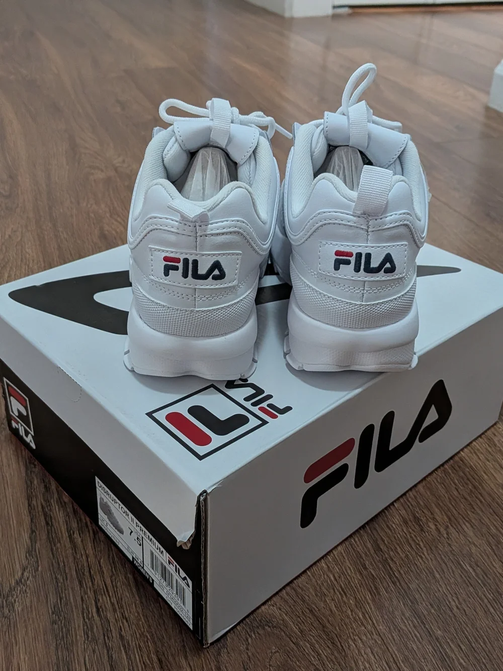 NWT FILA Women's White Disruptor II Premium Sneakers Size 7.5